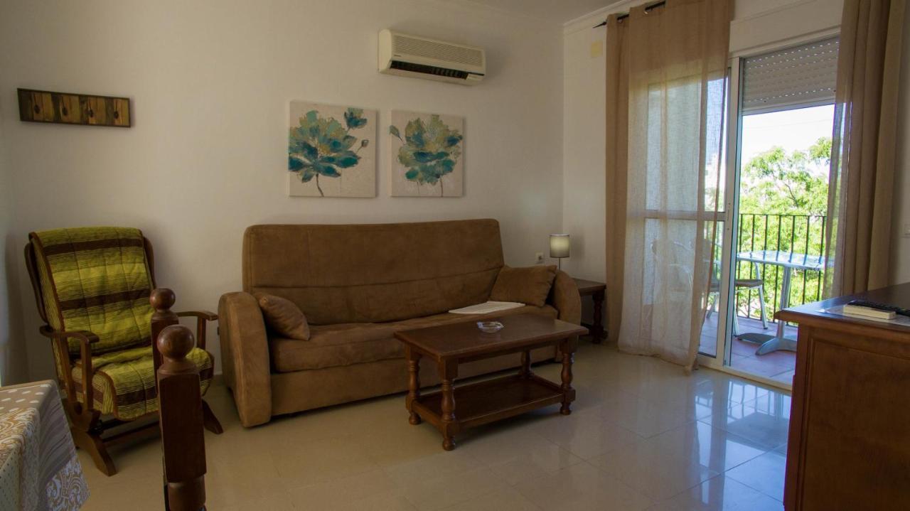 Apartamentos Conil Alquila 콘일데라프론테라 외부 사진